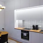 New & Stylish Old Town Apartment By Urban Rent