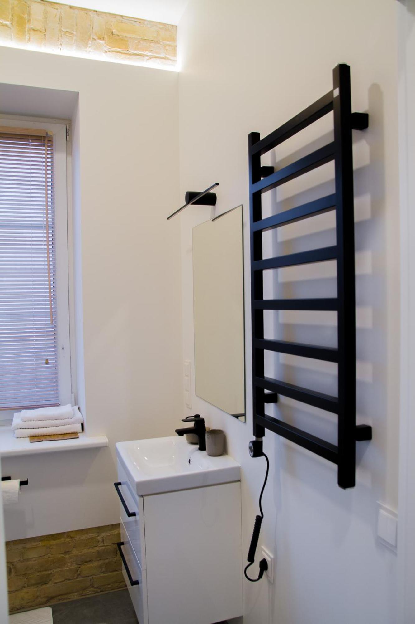 New & Stylish Old Town By Urban Rent * VNO