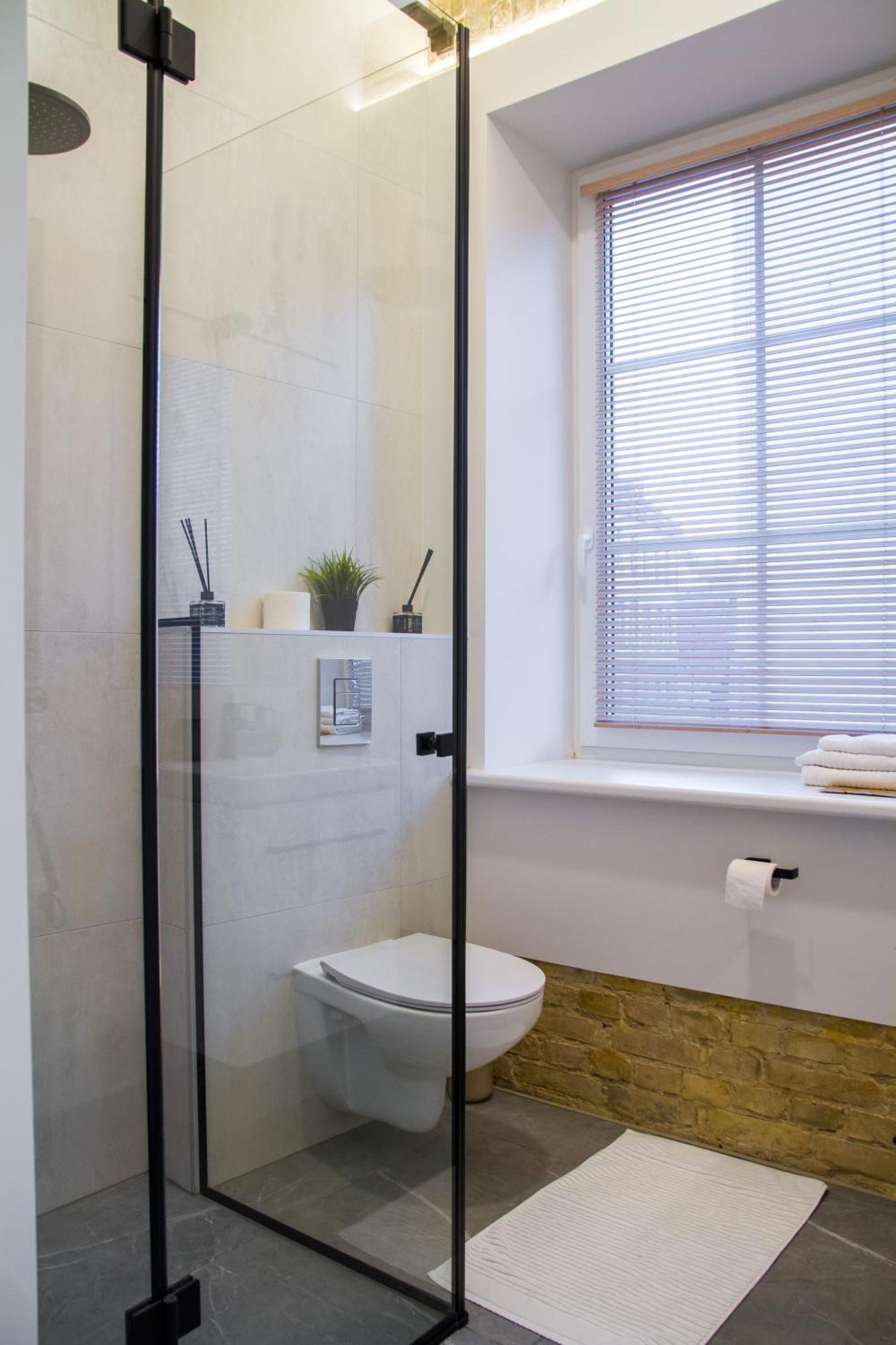 New & Stylish Old Town By Urban Rent * VNO